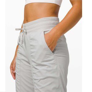 NWT Lululemon Dance Studio Mid-Rise Lined Jogger Lined Chrome Size 4
